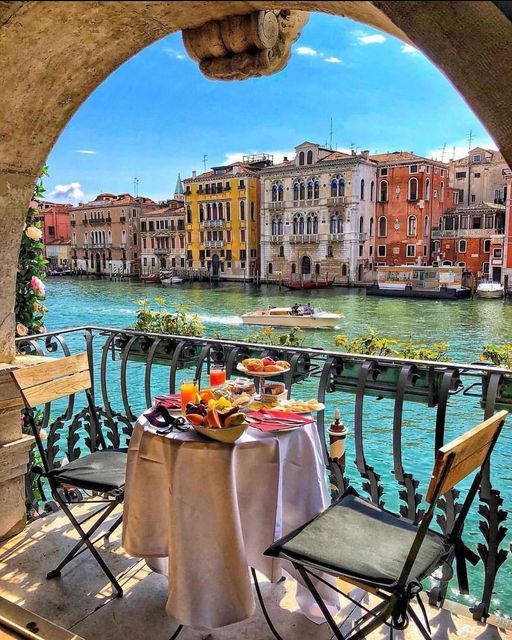 Venice Tour