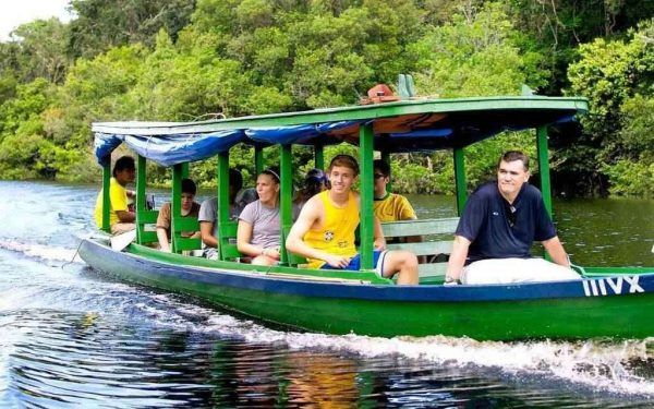 Amazon jungle tour
